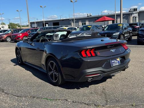 2024 Ford Mustang EcoBoost