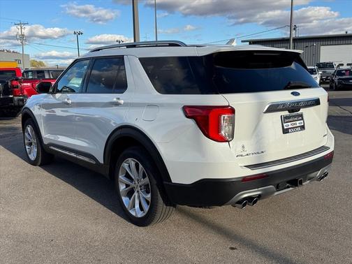 2023 Ford Explorer Platinum