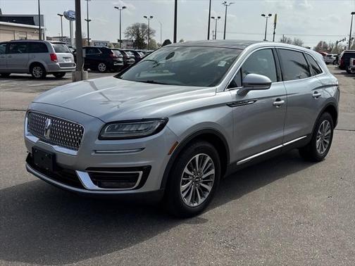 2020 Lincoln Nautilus Reserve