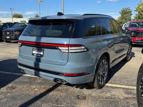 2026 Lincoln Aviator Premiere