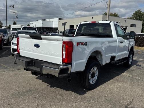 2026 Ford F-350 XLT