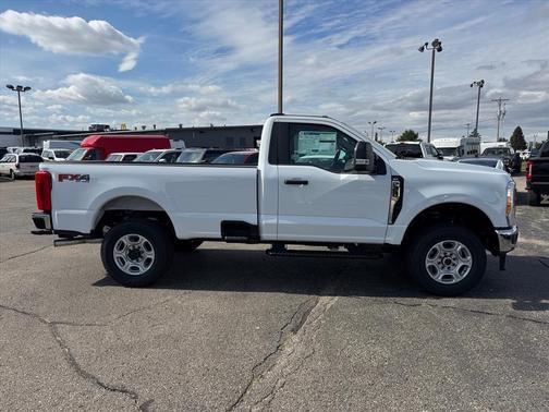 2026 Ford F-350 XLT