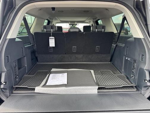2025 Ford Expedition Max Active 4x4