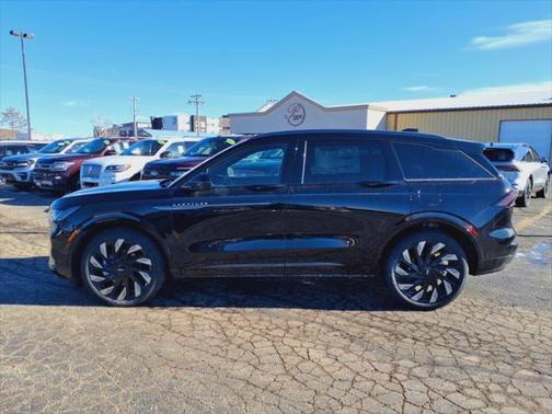 2025 Lincoln Nautilus Reserve