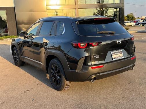 2025 Mazda CX-50 2.5 S Preferred Package