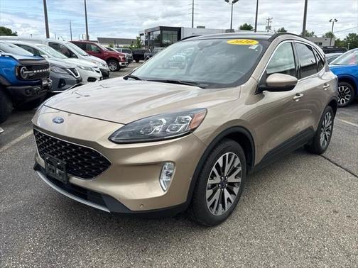 2020 Ford Escape Titanium
