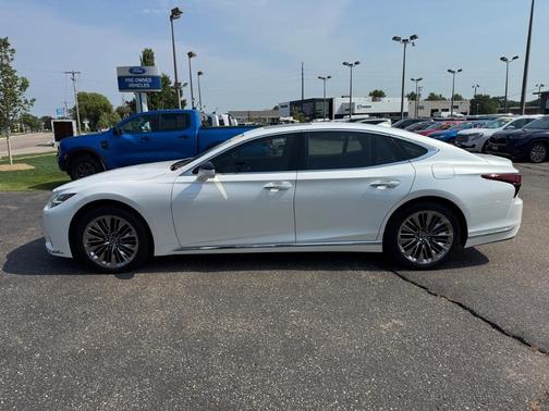 2022 Lexus LS 500 Base