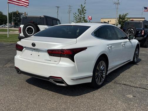 2022 Lexus LS 500 Base