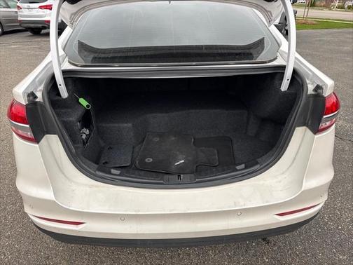 2020 Ford Fusion Hybrid SE