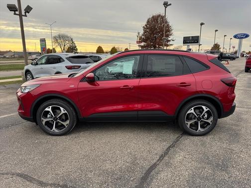 2026 Ford Escape ST-Line Select