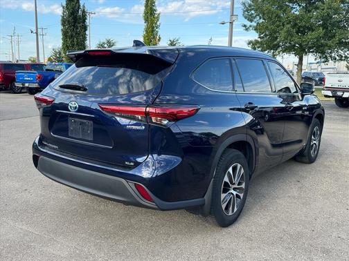2020 Toyota Highlander Hybrid XLE