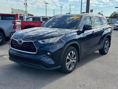 2020 Toyota Highlander Hybrid XLE