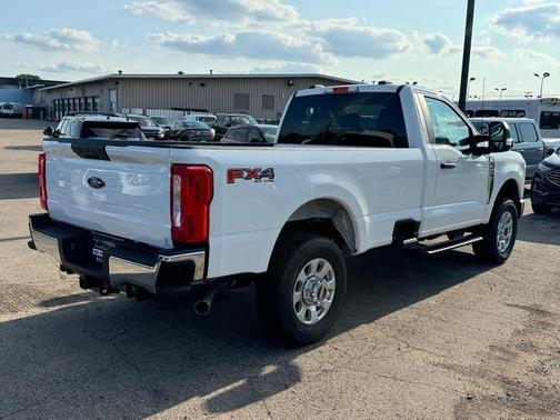 2024 Ford F-350 XLT