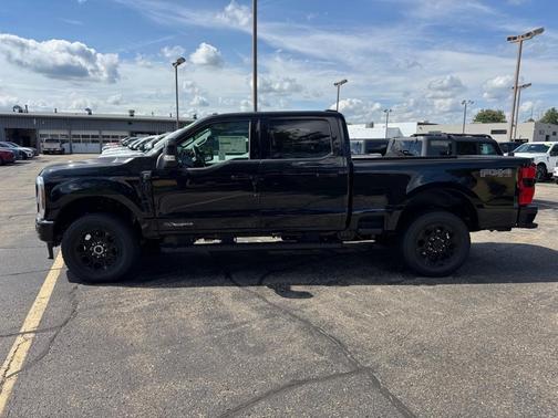 2025 Ford F-350 Lariat