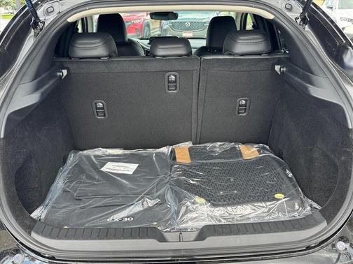 2025 Mazda CX-30 2.5 S Select Sport