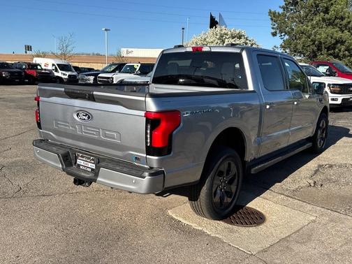 2025 Ford F-150 Lightning Flash