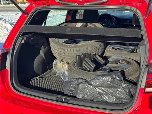 2018 Volkswagen Golf GTI 2.0T S 4-Door