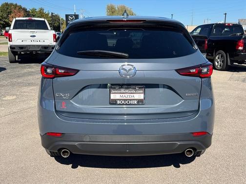 2023 Mazda CX-5 Carbon Edition