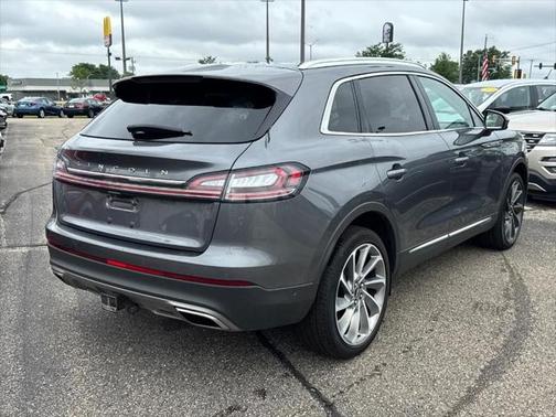 2022 Lincoln Nautilus Reserve