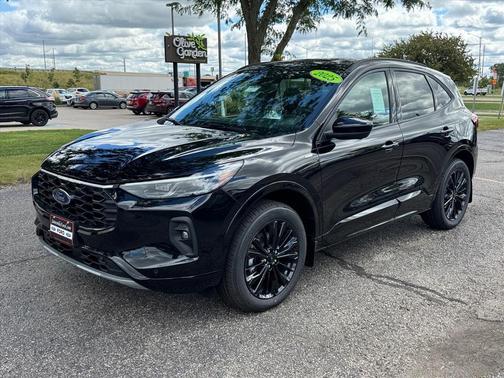 2025 Ford Escape ST-Line Elite