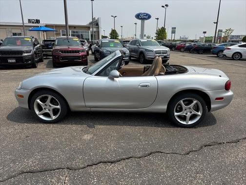 2001 Mazda MX-5 Miata Base