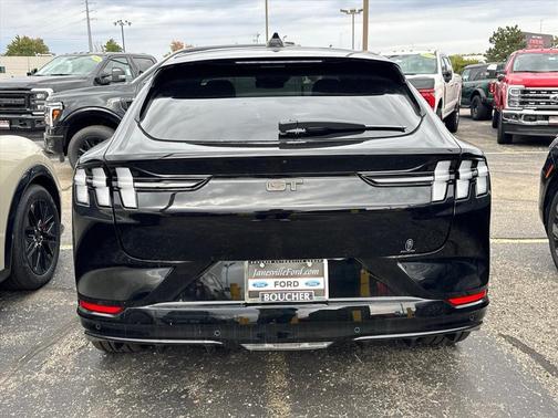 2025 Ford Mustang Mach-E GT