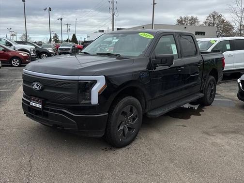2025 Ford F-150 Lightning Flash