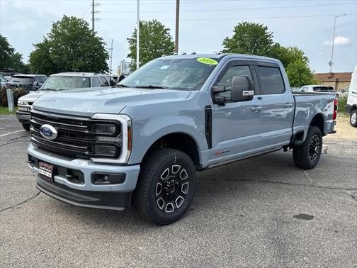 2025 Ford F-350 Platinum