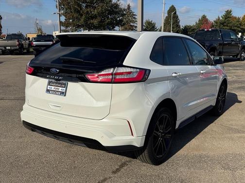 2024 Ford Edge ST Line