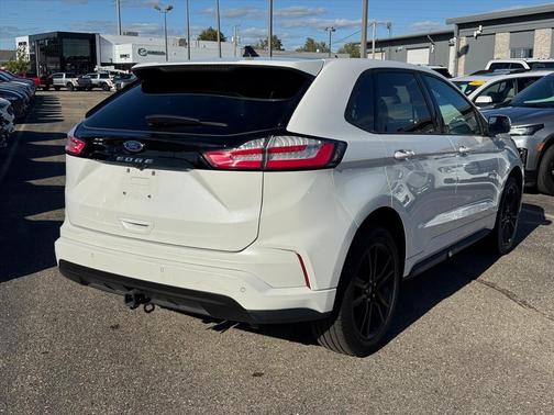 2024 Ford Edge ST Line
