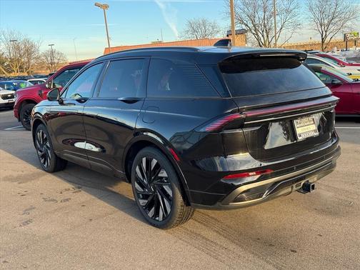 2025 Lincoln Nautilus Reserve