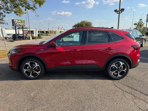 2025 Ford Escape ST-Line Select