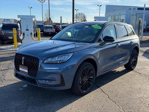 2025 Lincoln Corsair Premiere