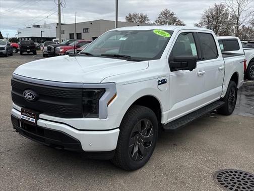 2025 Ford F-150 Lightning Flash