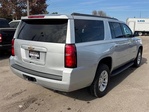 2019 Chevrolet Suburban LT