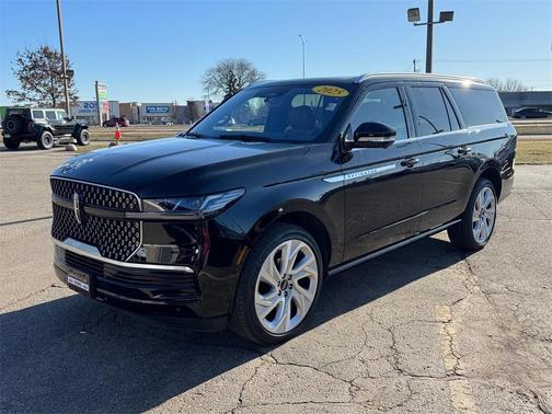 2025 Lincoln Navigator Reserve