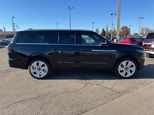2025 Lincoln Navigator Reserve