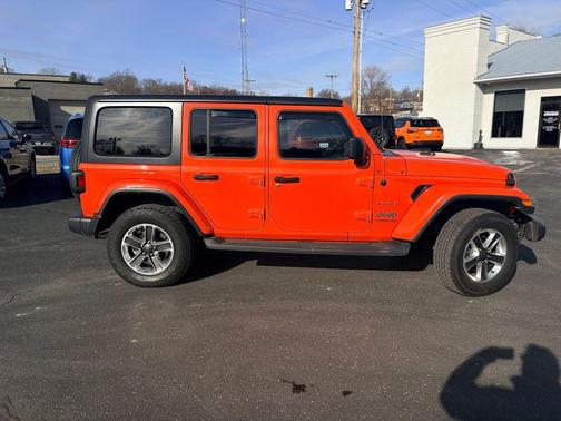 2018 Jeep Wrangler Unlimited Sahara