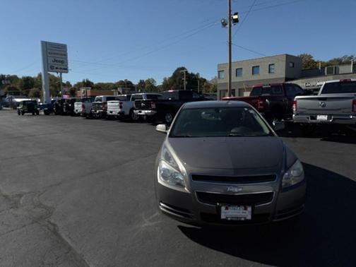 2011 Chevrolet Malibu 1LT