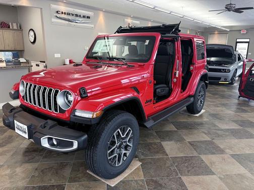 2026 Jeep Wrangler 4-Door Sahara 4x4
