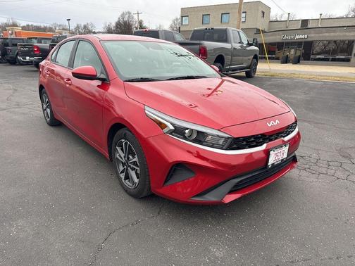 2024 Kia Forte LXS