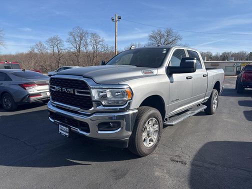 Billet Silver Metallic Clearcoat 2024 RAM 2500 Big Horn Crew Cab 4x4 6'4' Box