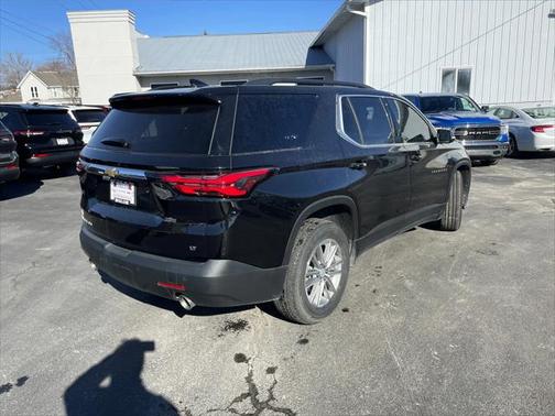 2022 Chevrolet Traverse LT Cloth