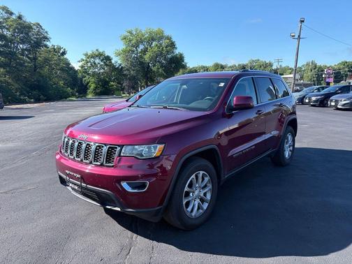 2021 Jeep Grand Cherokee Laredo