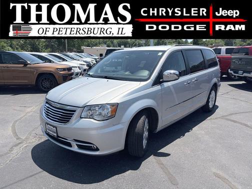 Bright Silver Metallic Clearcoat 2012 Chrysler Town & Country Touring-L