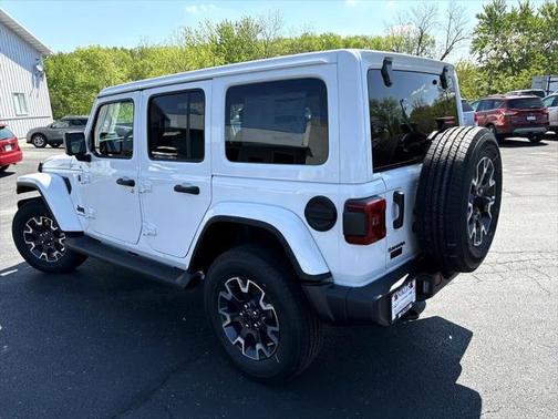 2025 Jeep Wrangler 4-Door Sahara 4x4