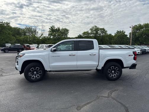 Summit White 2024 Chevrolet Colorado Z71