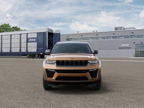 Copper Shino Metallic Clearcoat 2026 Jeep Grand Cherokee L Summit