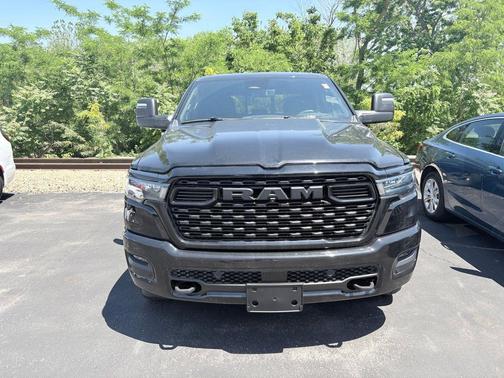 Diamond Black 2025 RAM 1500 Big Horn/Lone Star