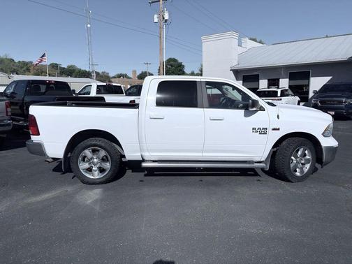 2020 RAM 1500 Classic SLT
